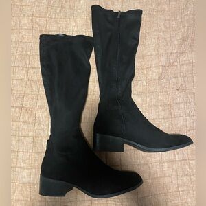 Black Knee-High Women's Boots